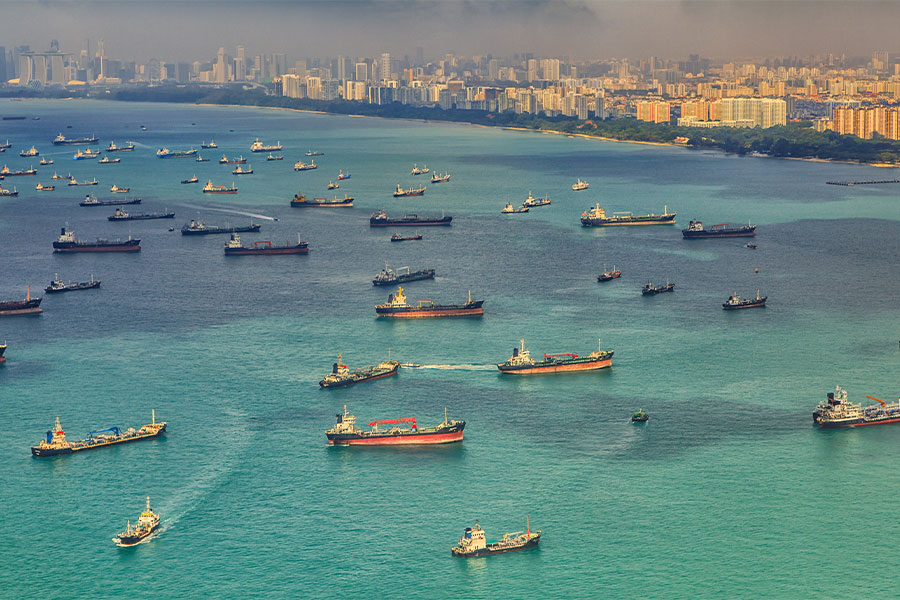 Ships in que due to port congestion